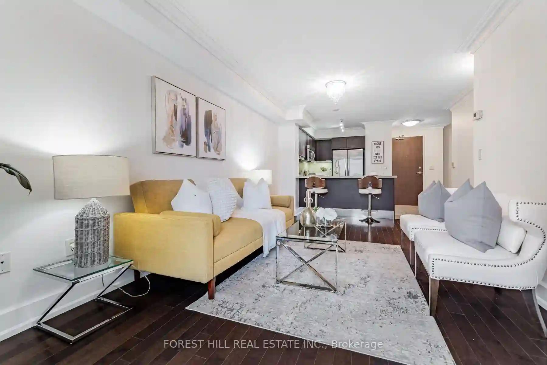 650 Sheppard Ave