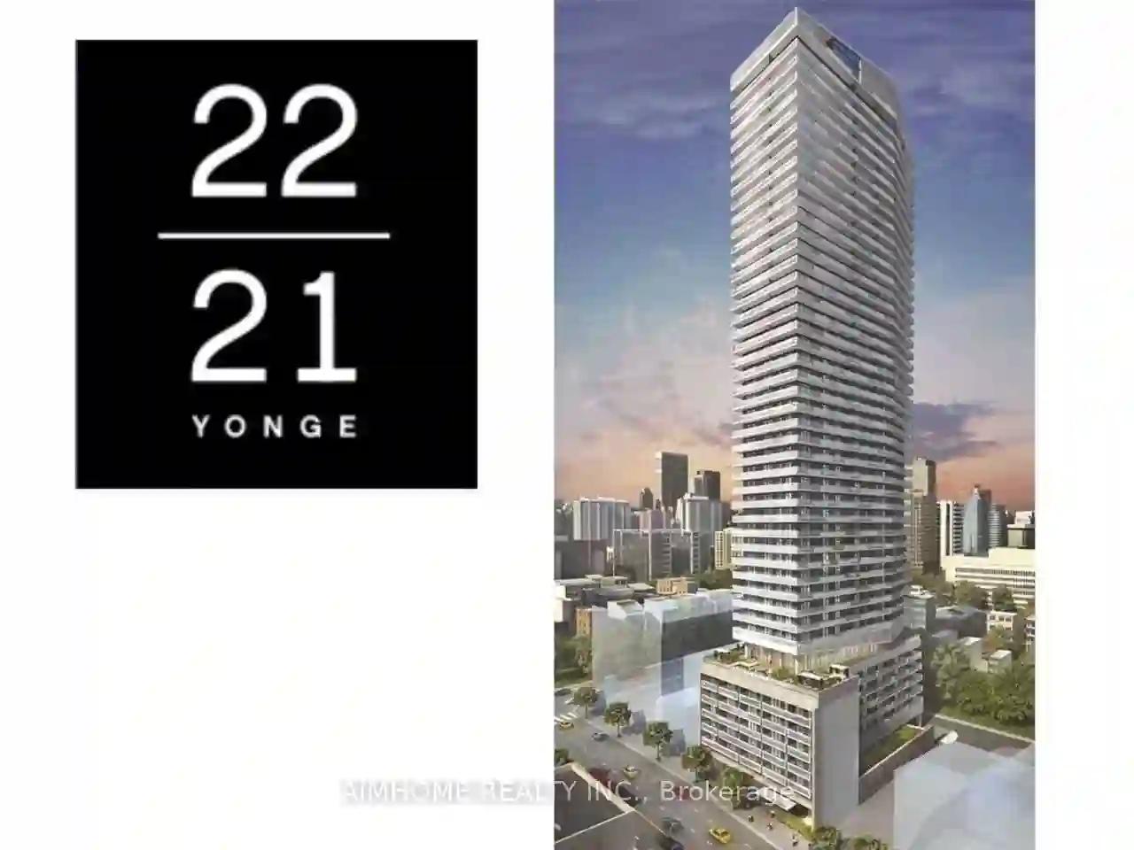 2221 Yonge St