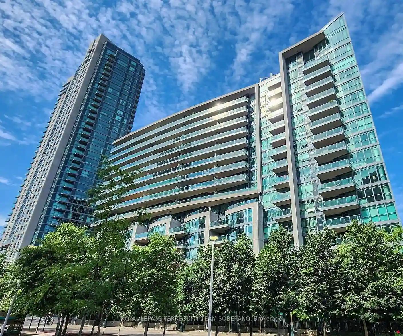 209 Fort York Blvd