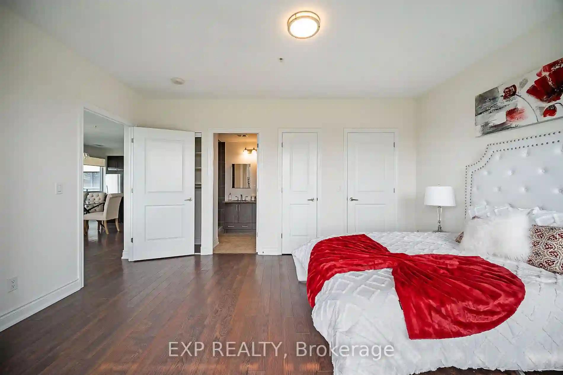 https://api.condopoint.ca/cdn/images/N6757842/photo_14.webp