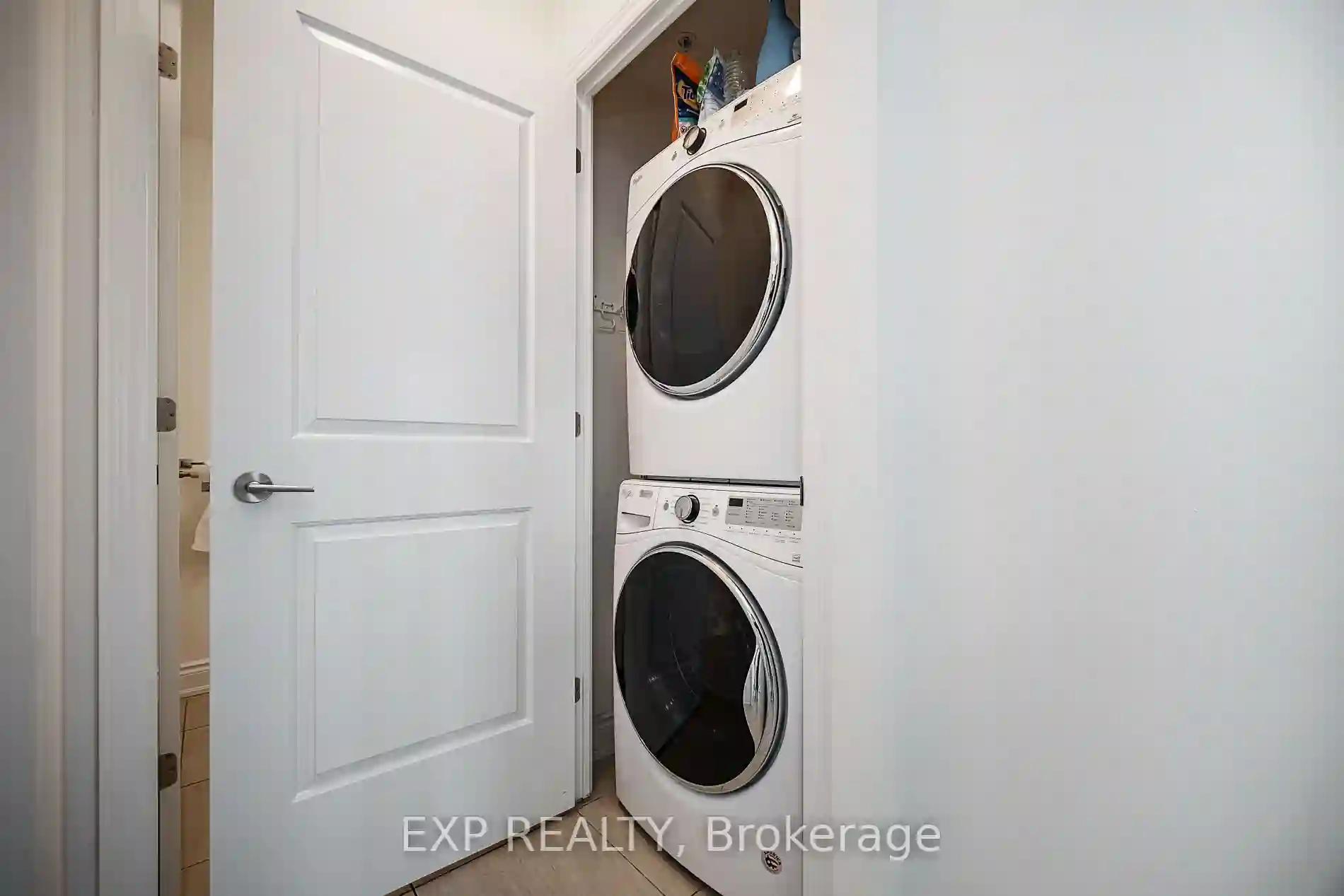 https://api.condopoint.ca/cdn/images/N6757842/photo_21.webp