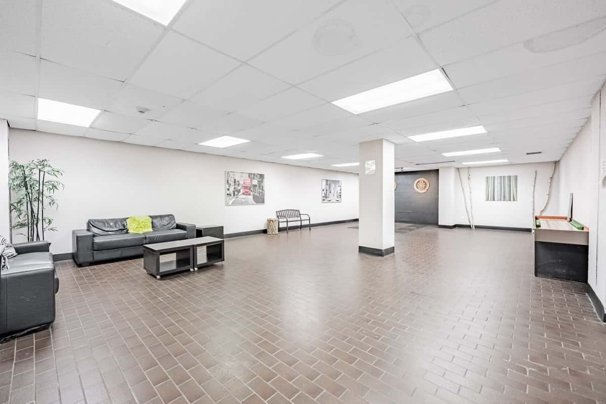 1320 Mississauga Valley Boulevard 507, Mississauga, ON L5A 3S9 - property image 3