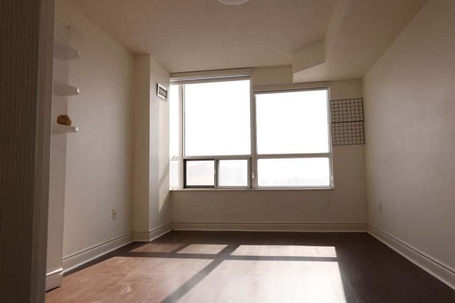 702 - 50 Brian Harrison , Toronto E09 - property image 3