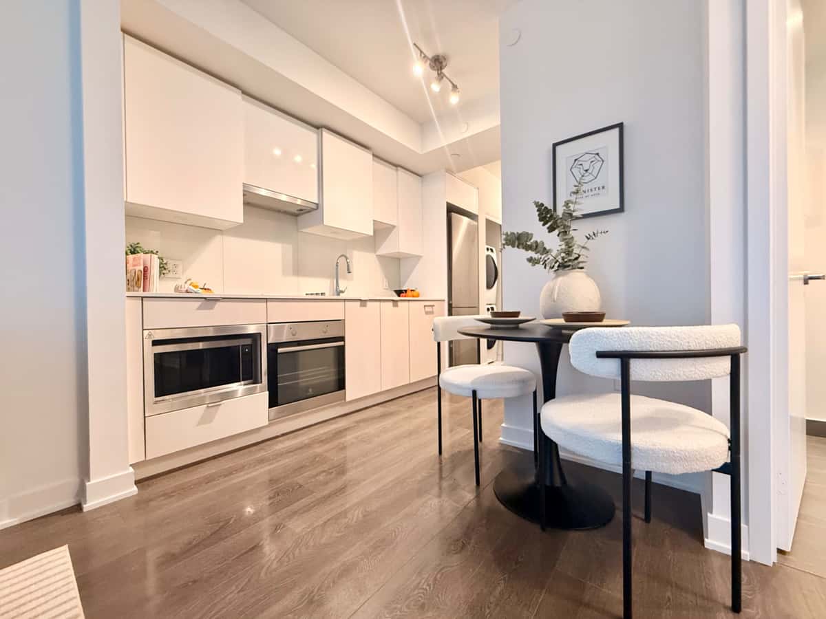 195 Redpath Avenue 2301, Toronto, ON M4P 0E4 - property image 3