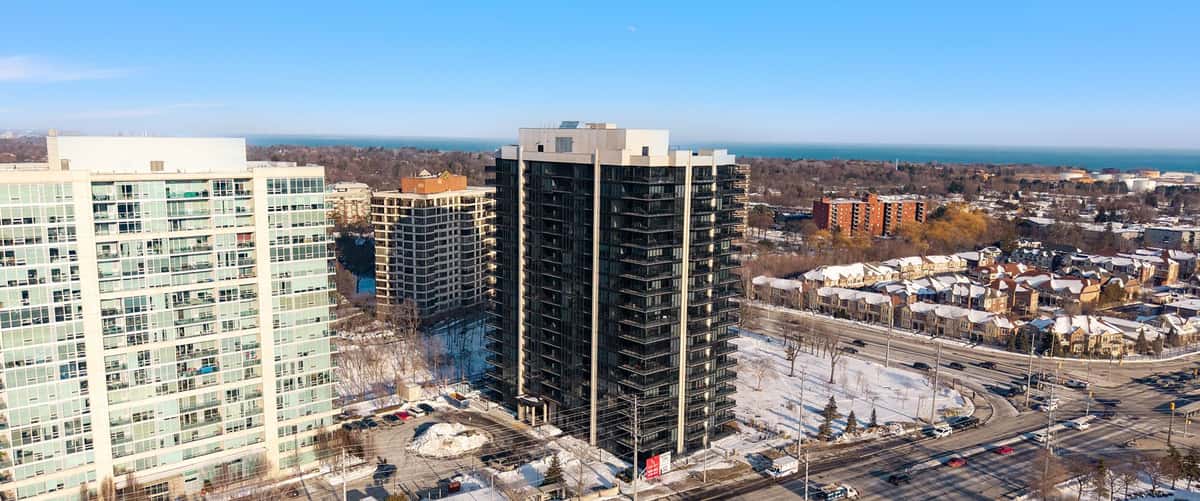 1035 Southdown Road 2007, Mississauga, ON L5J 0A2 - property image 1
