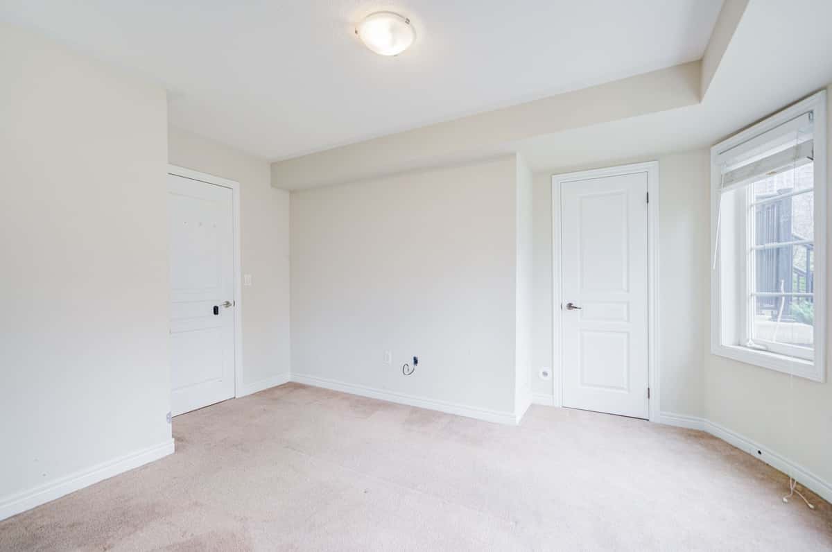 4123 Shipp Drive, Mississauga, ON L4Z 0A7 - property image 1