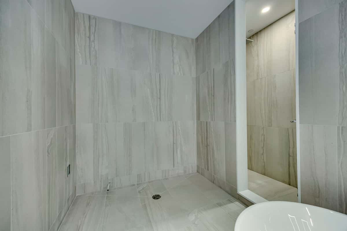 55 Port Street E 702, Mississauga, ON L5G 4P3 - property image 3