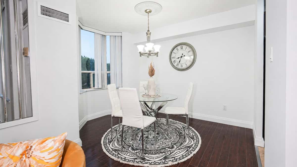 30 Malta Avenue 302, Brampton, ON L6Y 4S5 - property image 1