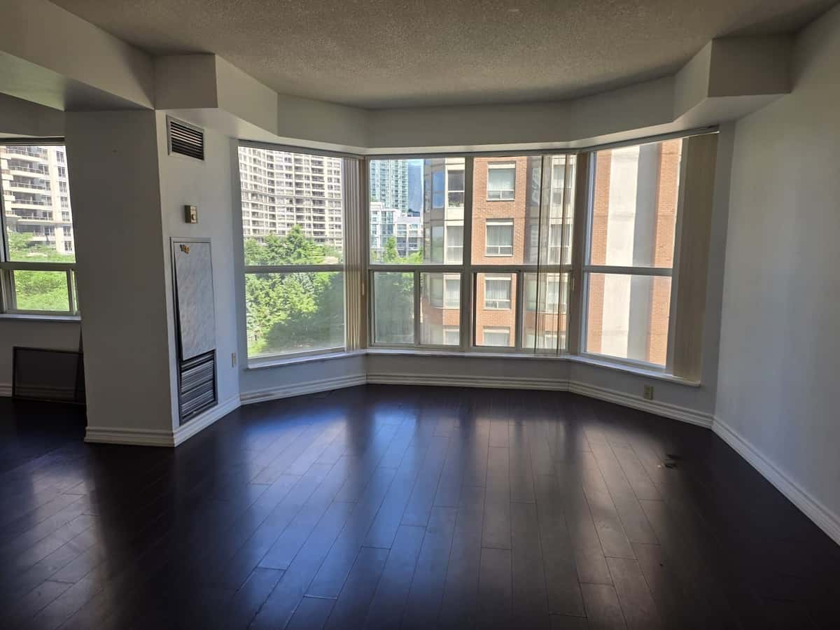 335 Webb Drive 708, Mississauga, ON L5B 4A1 - property image 5