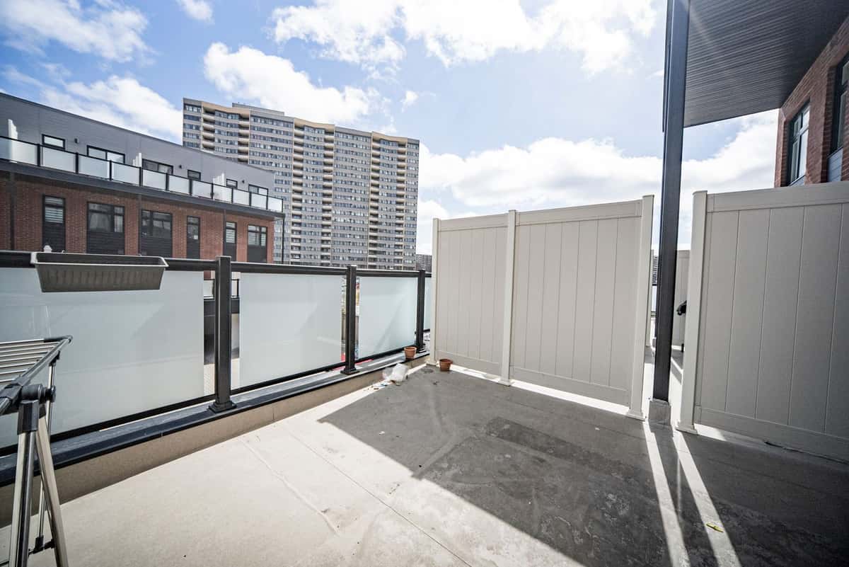 20 Echo Point 132, Toronto, ON M1W 0A7 - property image 1