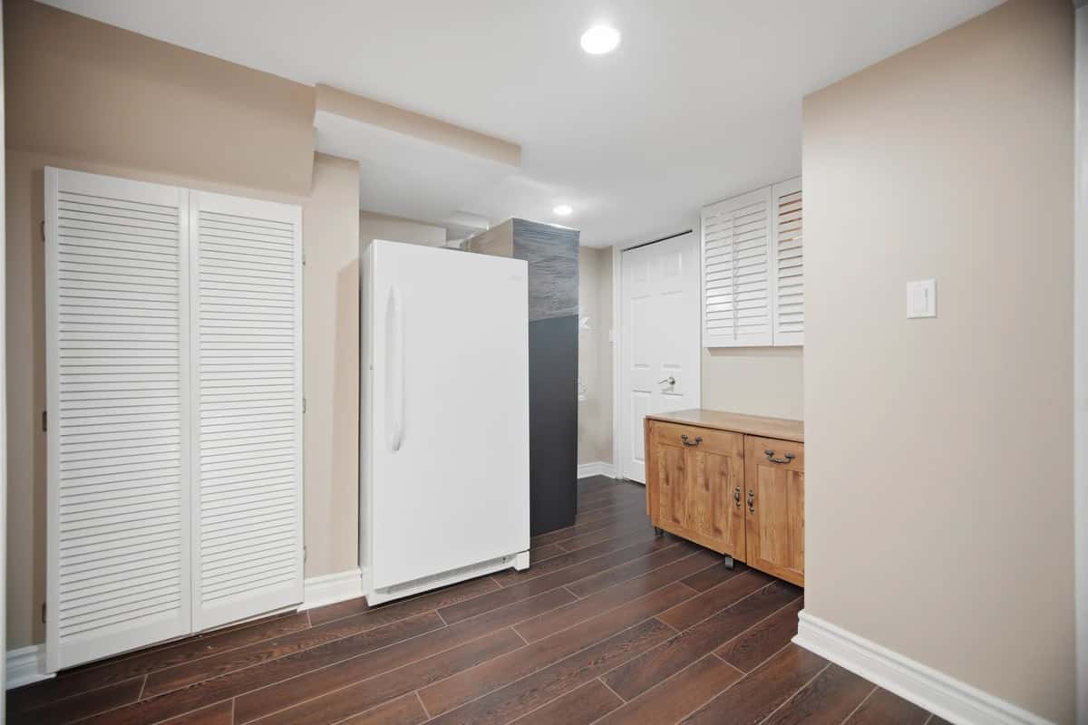 10 Hartnell Square, Brampton, ON L6S 5W7 , Brampton - property image 3