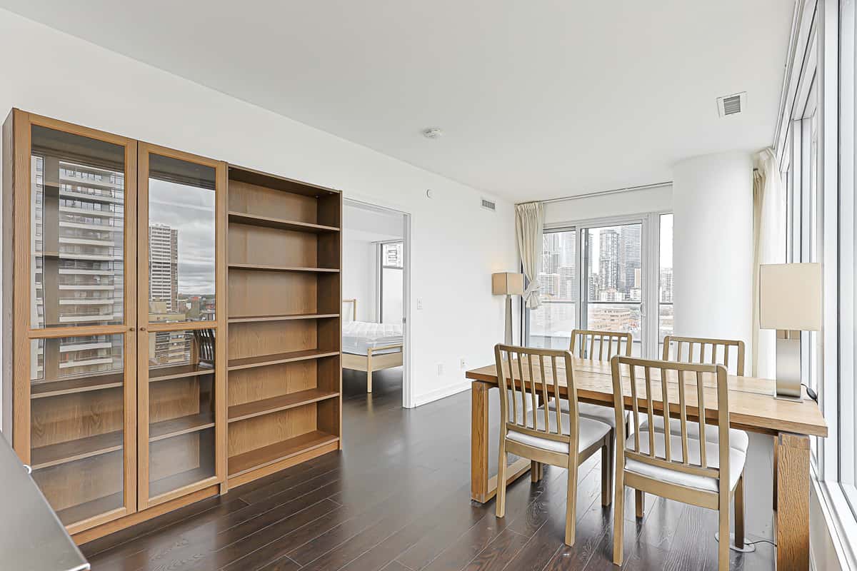 85 Wood Street 1512, Toronto, ON M4Y 0E8 - property image 4