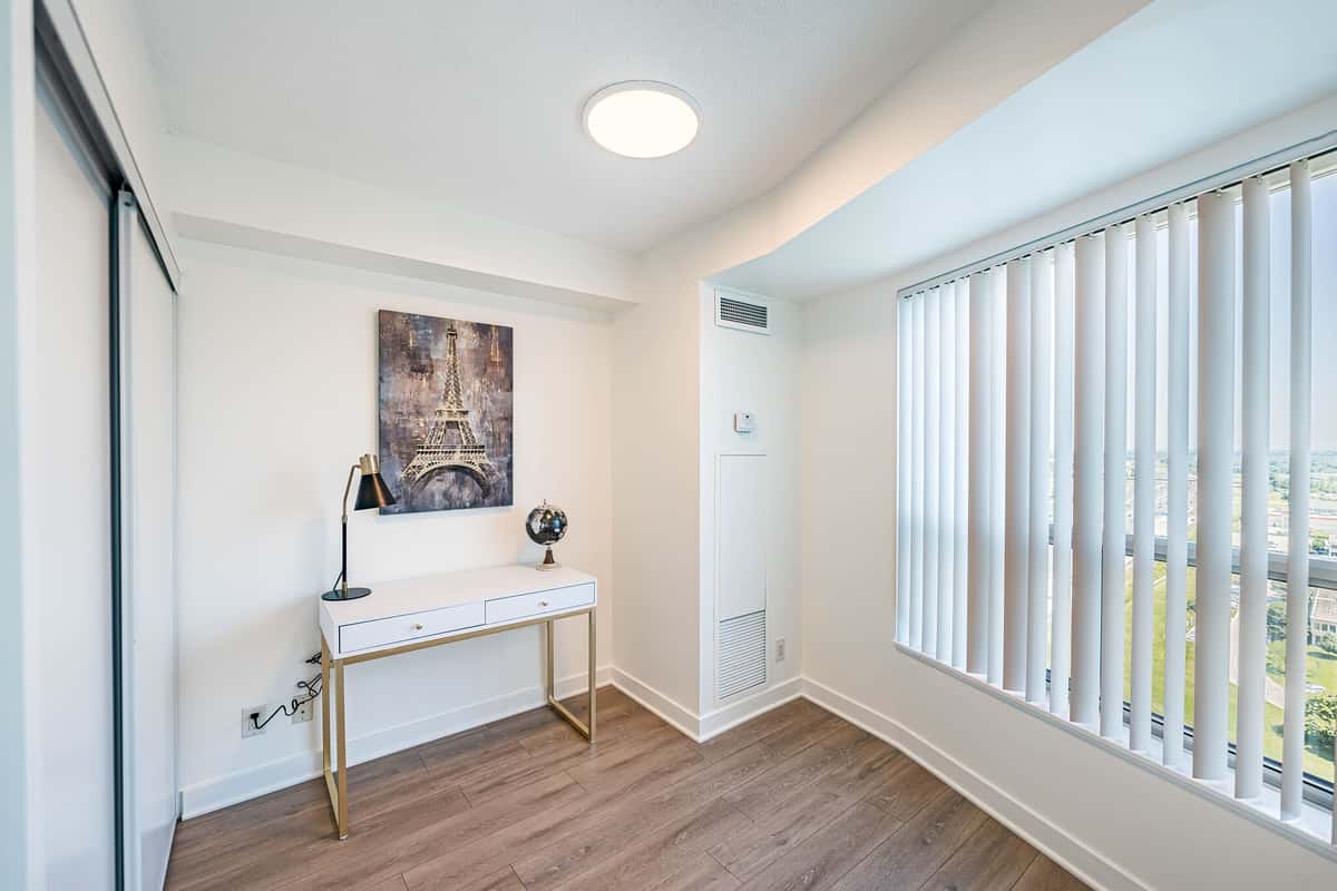 2605 - 38 Lee Centre , Toronto E09 - property image 4