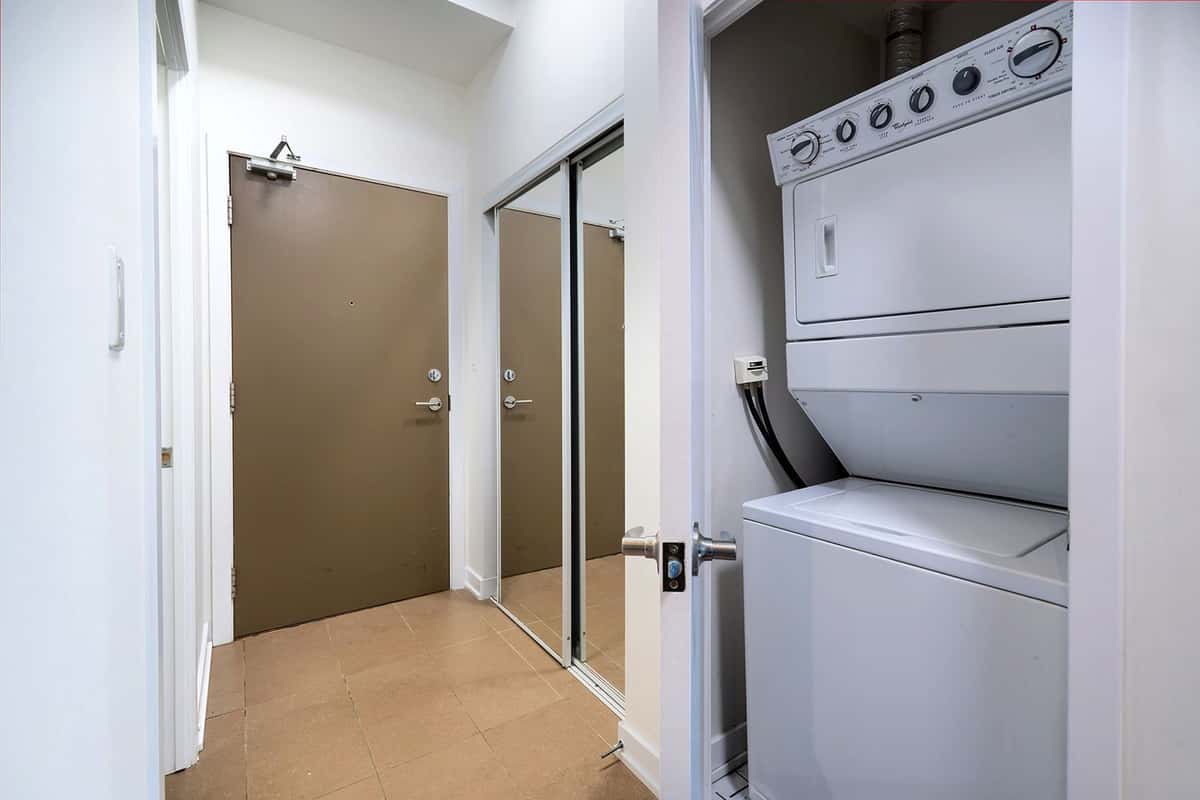 315 - 4065 Brickstone , Mississauga - property image 3