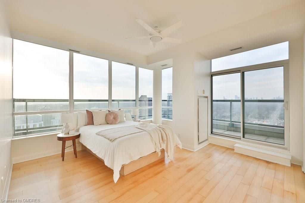 1 HURONTARIO Street 2201, Mississauga, ON L6G 0A3 - property image 3