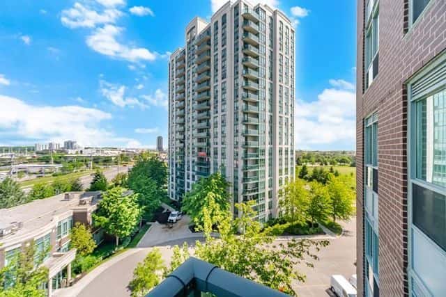 4889 Kimbermount Avenue 702, Mississauga, ON L5M 7R9 - property image 2