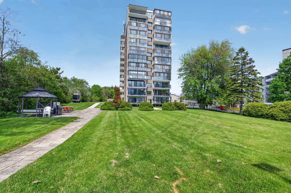 2 Mowat Avenue 206, Kingston, ON K7M 1K1 - property image 1