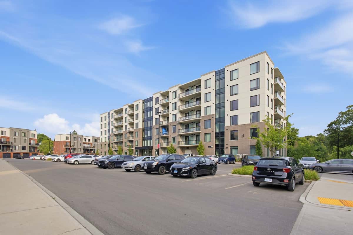 308 - 107 Roger , Waterloo - property image 1