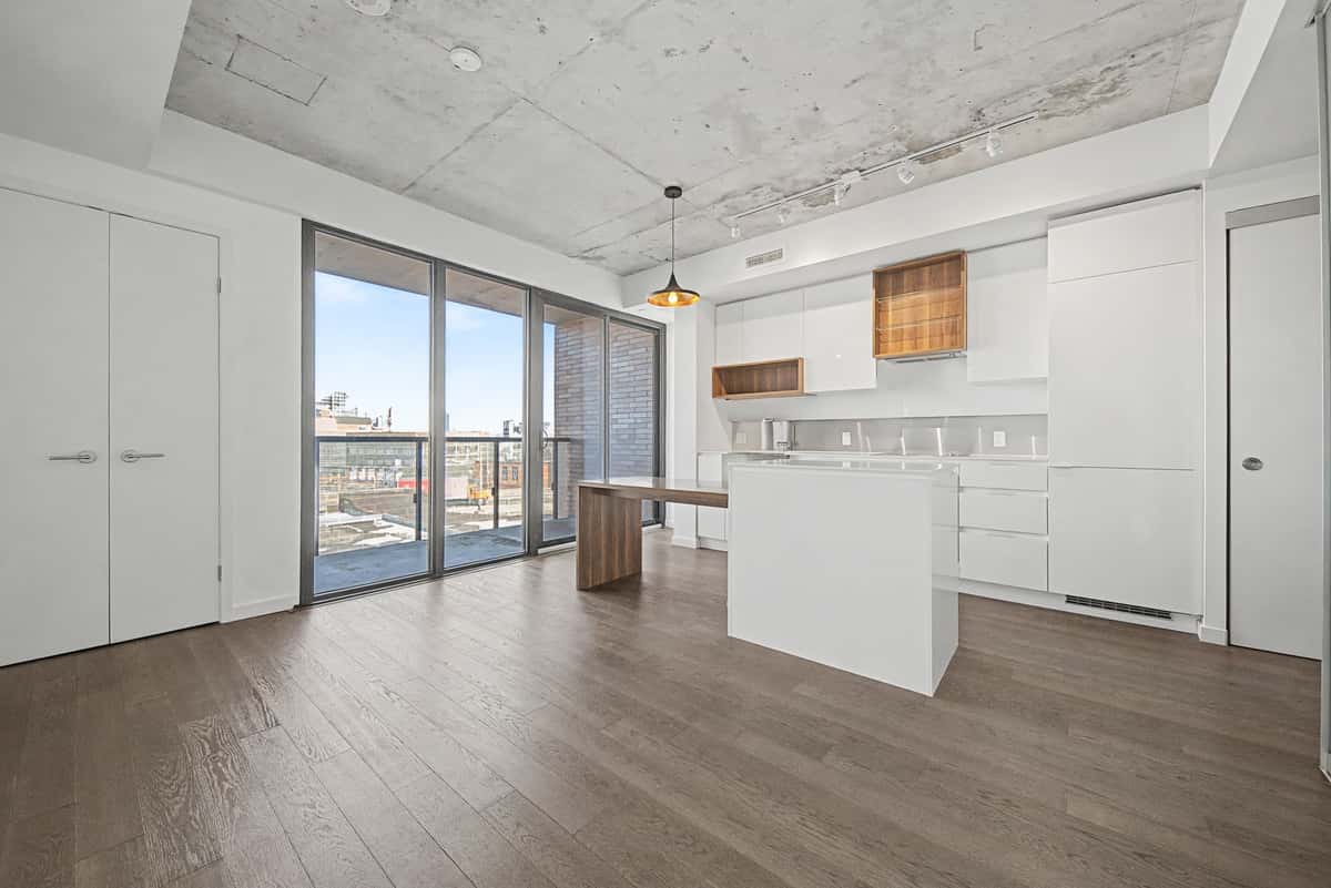 383 Sorauren Avenue 609, Toronto, ON M6R 0A4 - property image 2