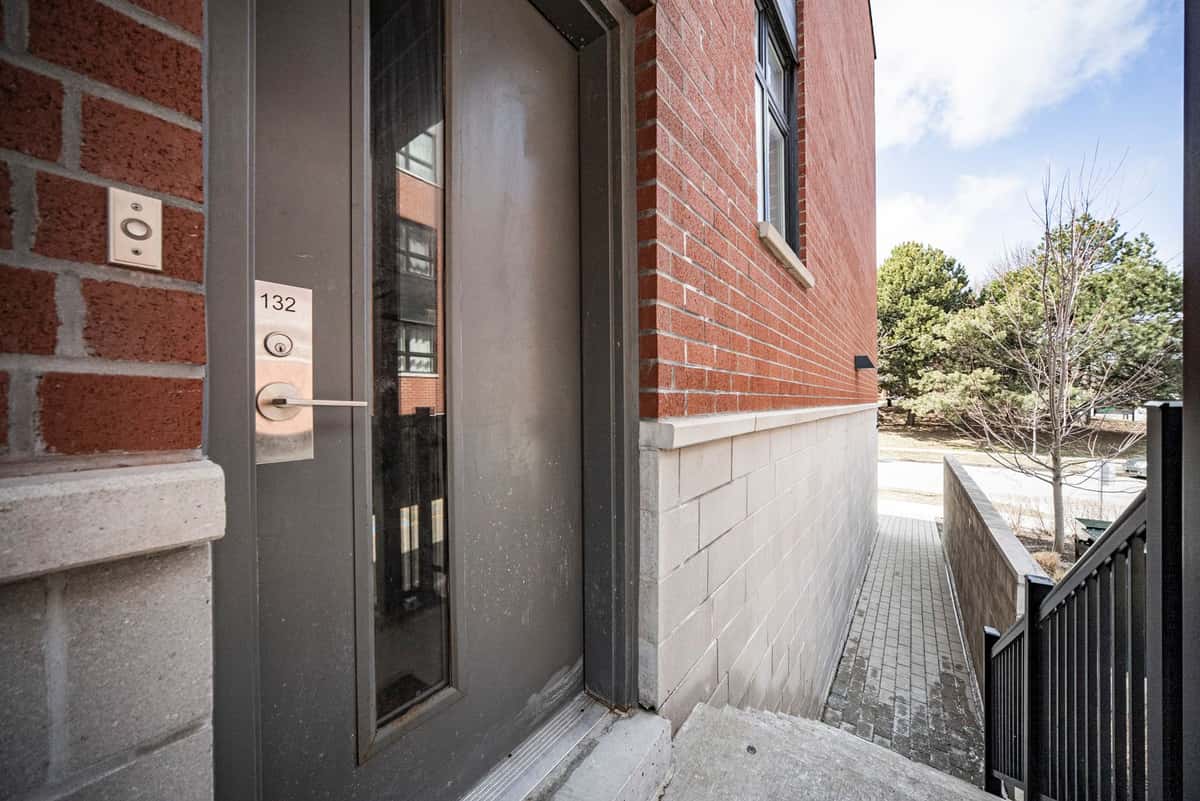 20 Echo Point 132, Toronto, ON M1W 0A7 - property image 2