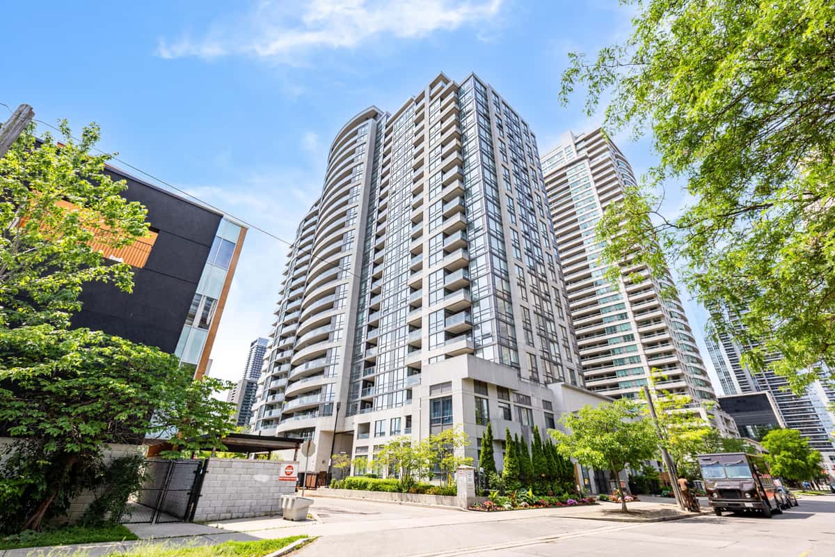 35 Hollywood Avenue 2615, Toronto, ON M2N 0A9 - property image 2