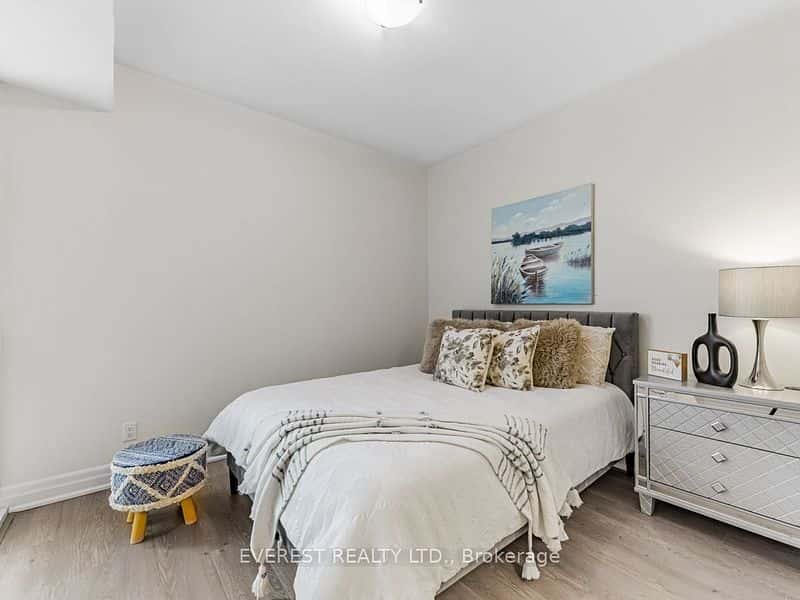 1903 - 9075 Jane , Vaughan - property image 5