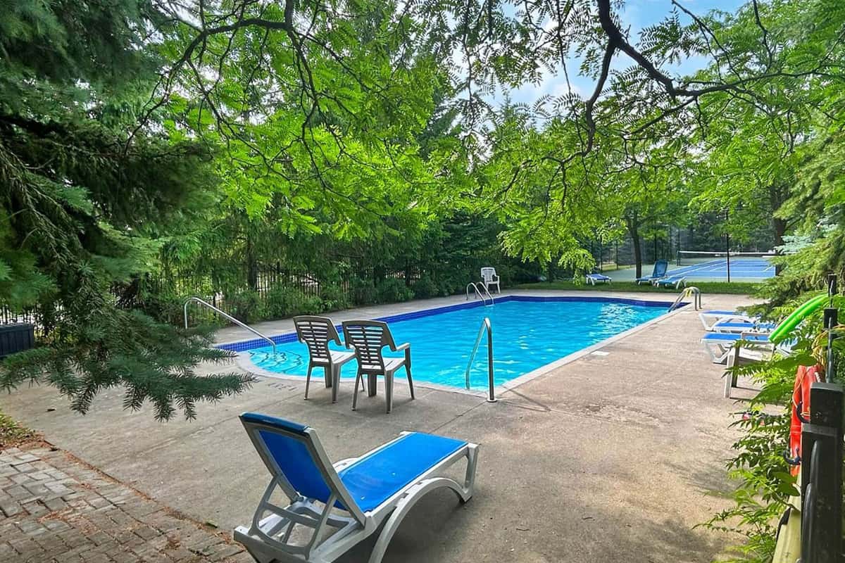 91 Townsgate Drive 203, Vaughan, ON L4J 8E8 - property image 3