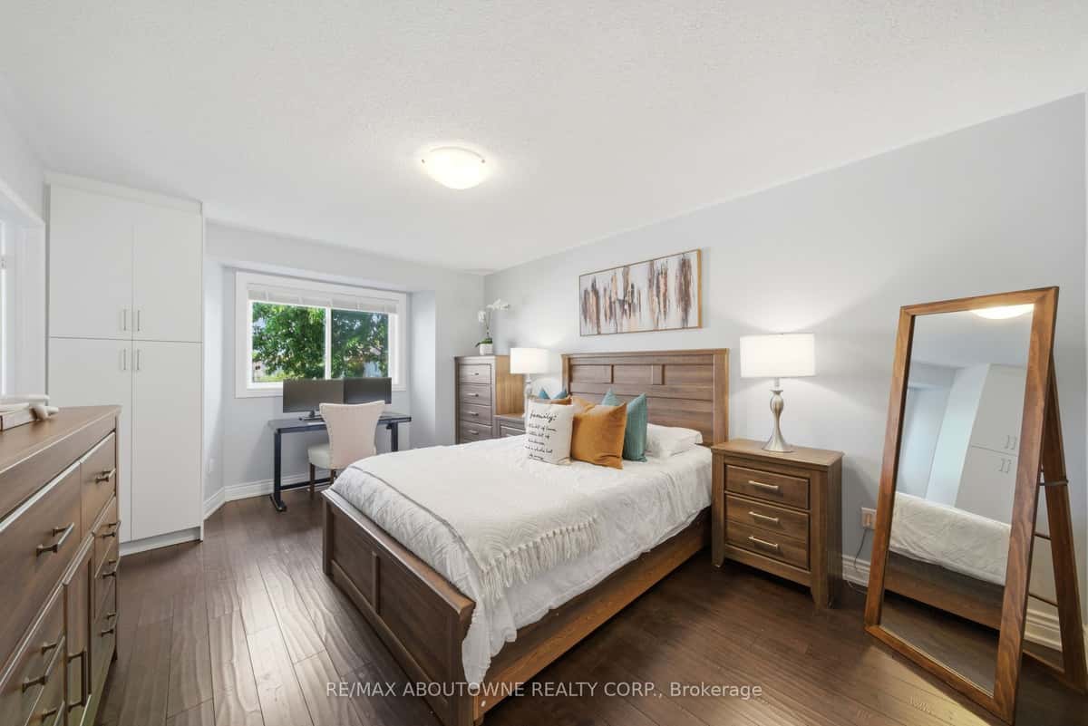 7105 Branigan Gate 54, Mississauga, ON L5N 7S2 - property image 1