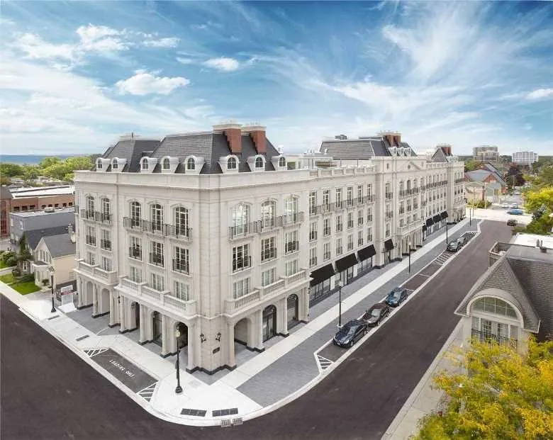 Condos for sale in Oakville